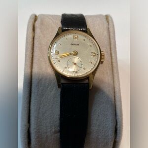 VINTAGE 14K SOLID GOLD DOXA LADIES WATCH VERY CLEAN NEAR MINT MANUAL WIND